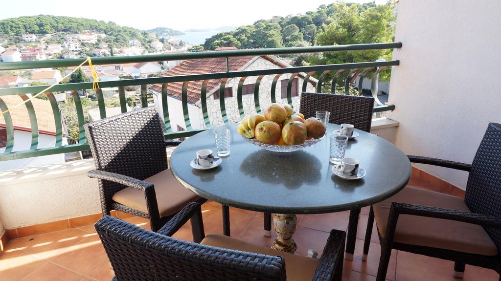 Villa Dvorine Tisno Δωμάτιο φωτογραφία