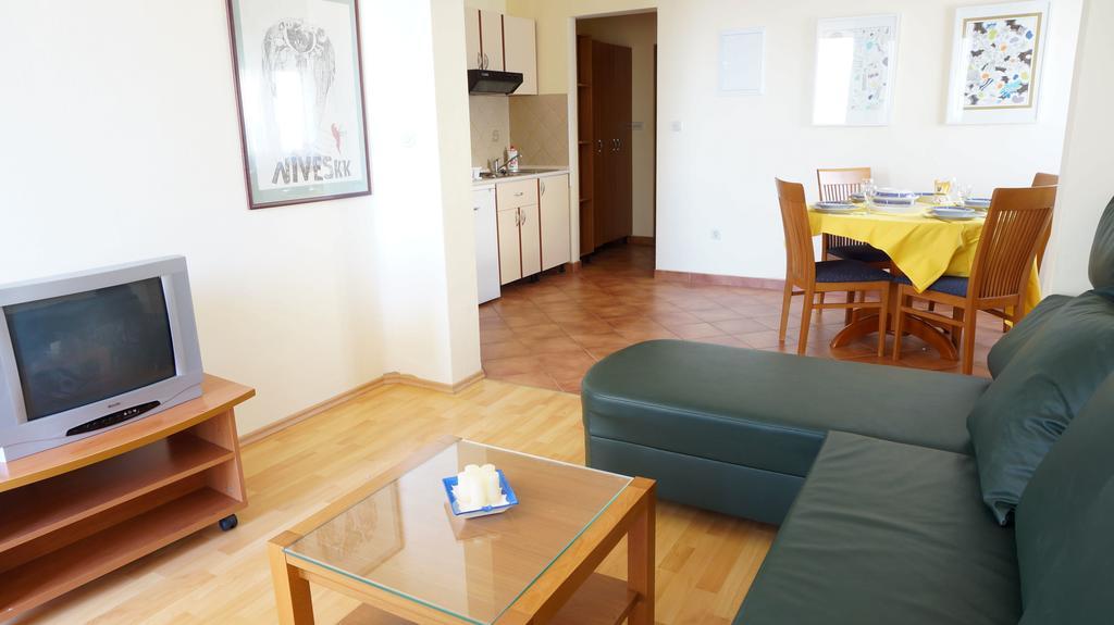 Villa Dvorine Tisno Δωμάτιο φωτογραφία