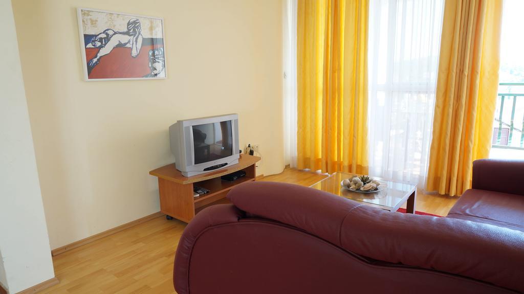 Villa Dvorine Tisno Δωμάτιο φωτογραφία