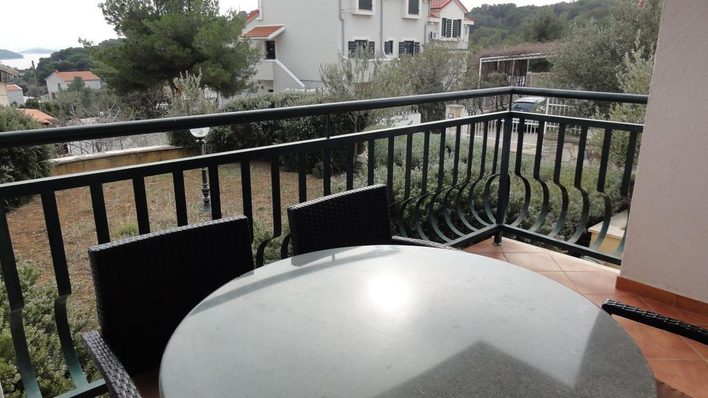Villa Dvorine Tisno Εξωτερικό φωτογραφία