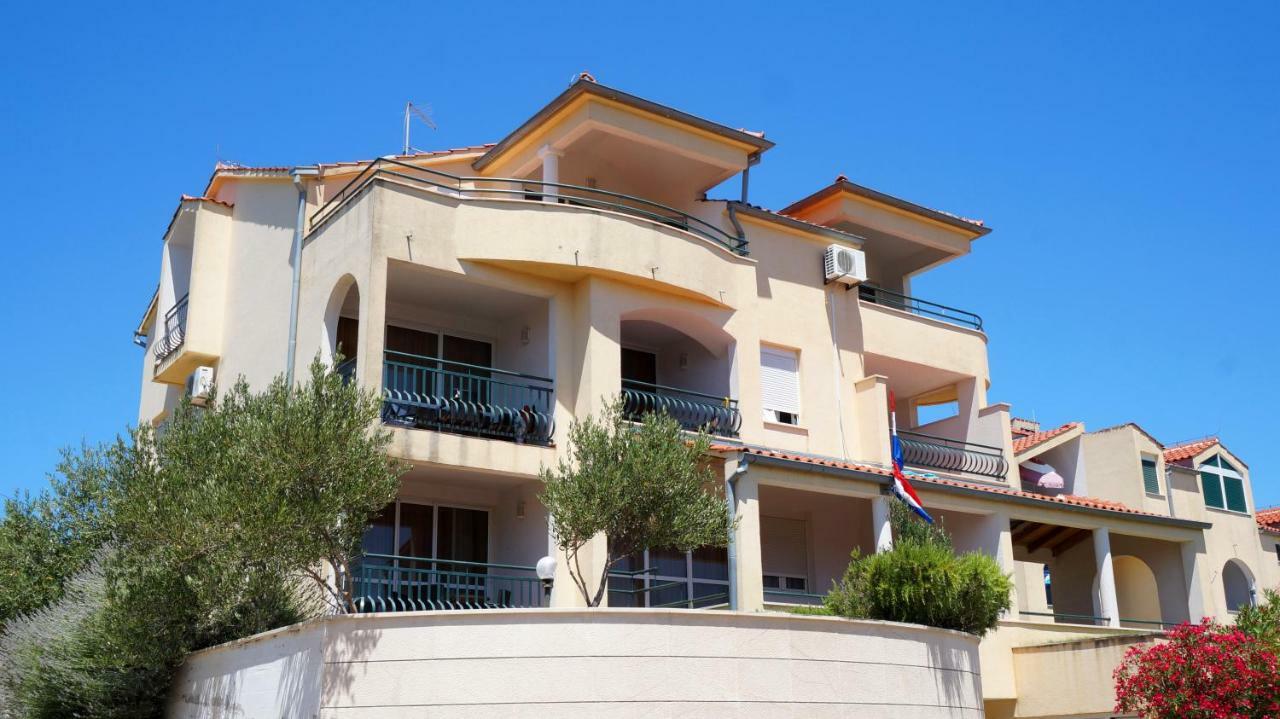 Villa Dvorine Tisno Εξωτερικό φωτογραφία