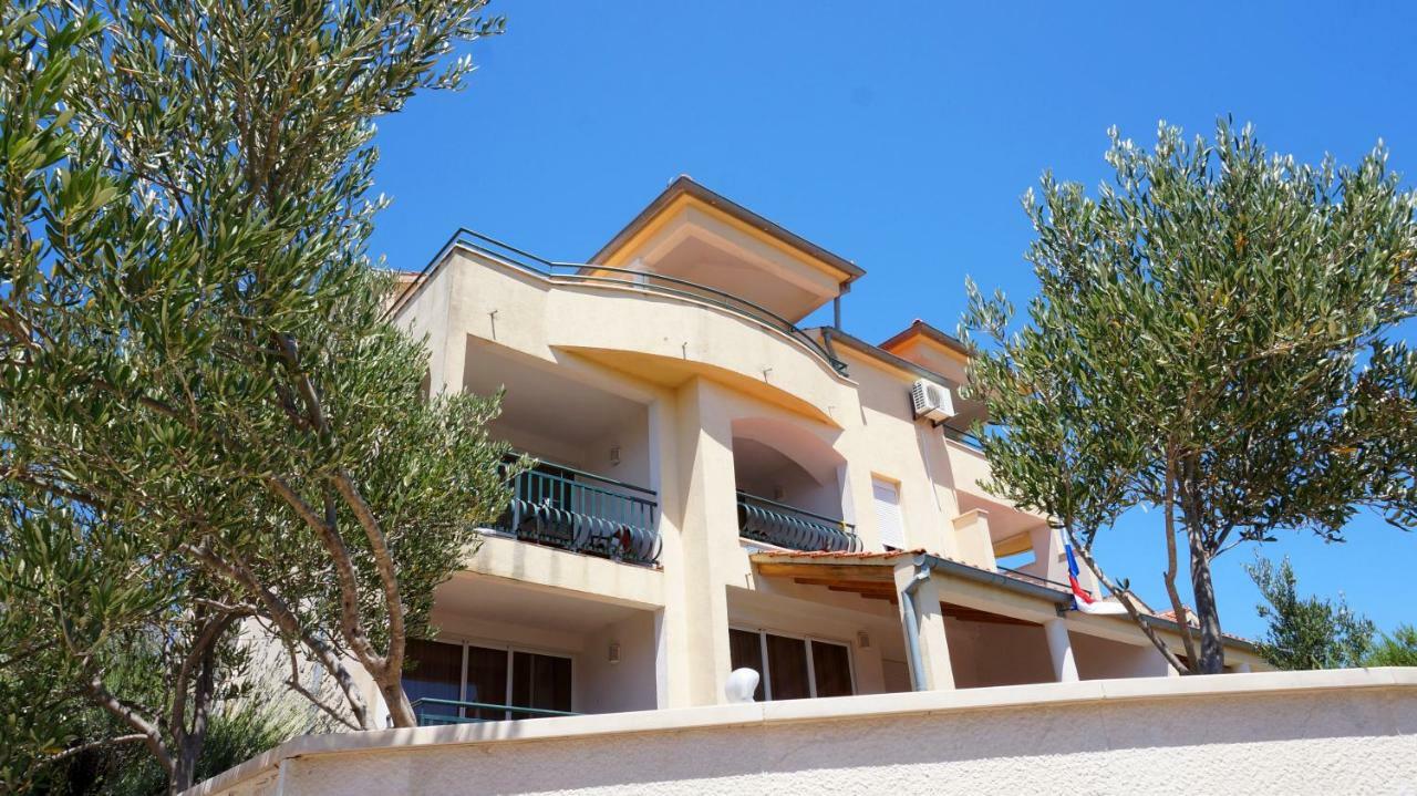 Villa Dvorine Tisno Εξωτερικό φωτογραφία